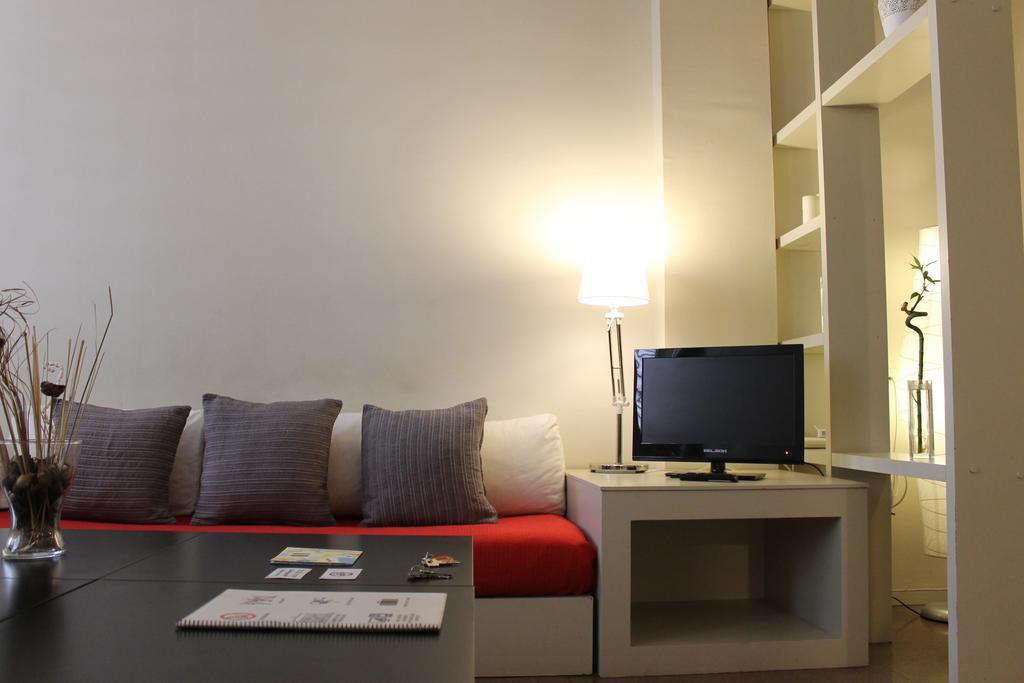 Sweet Bcn Apartments Барселона Стая снимка