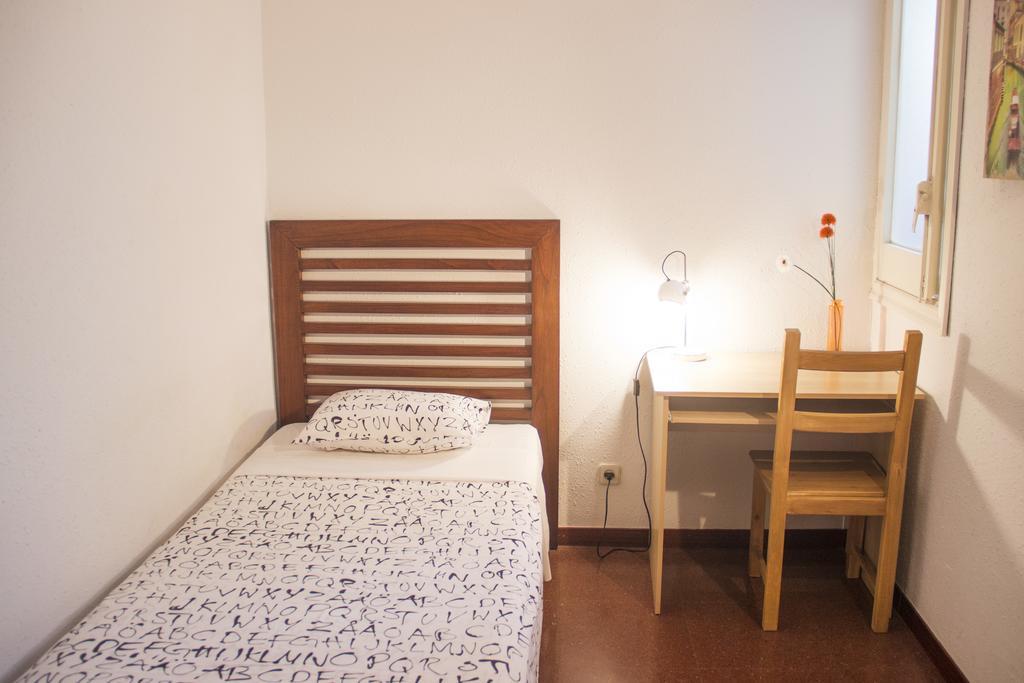 Sweet Bcn Apartments Барселона Стая снимка