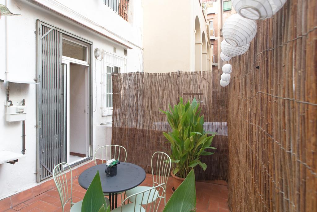 Sweet Bcn Apartments Барселона Екстериор снимка