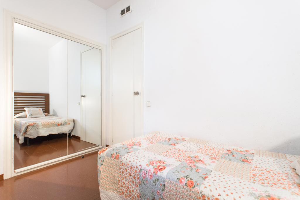 Sweet Bcn Apartments Барселона Екстериор снимка